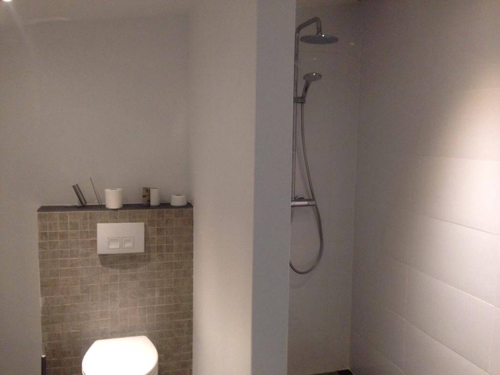 Suite School 15 A Zonnemaire Номер фото